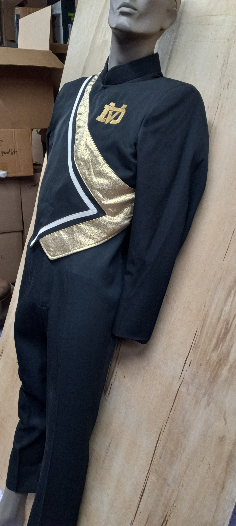 Set of 124 +/- Navy, Gold and White Marching Band Uniforms Item Description: This is a very nice lot