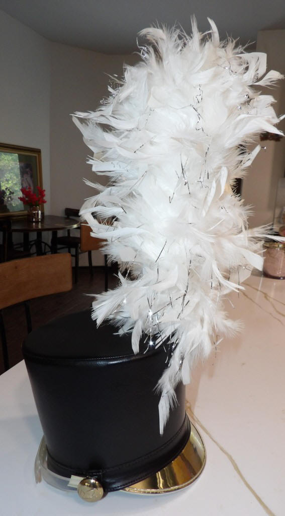 100+ 15" White with Silver Mylar Plumes
