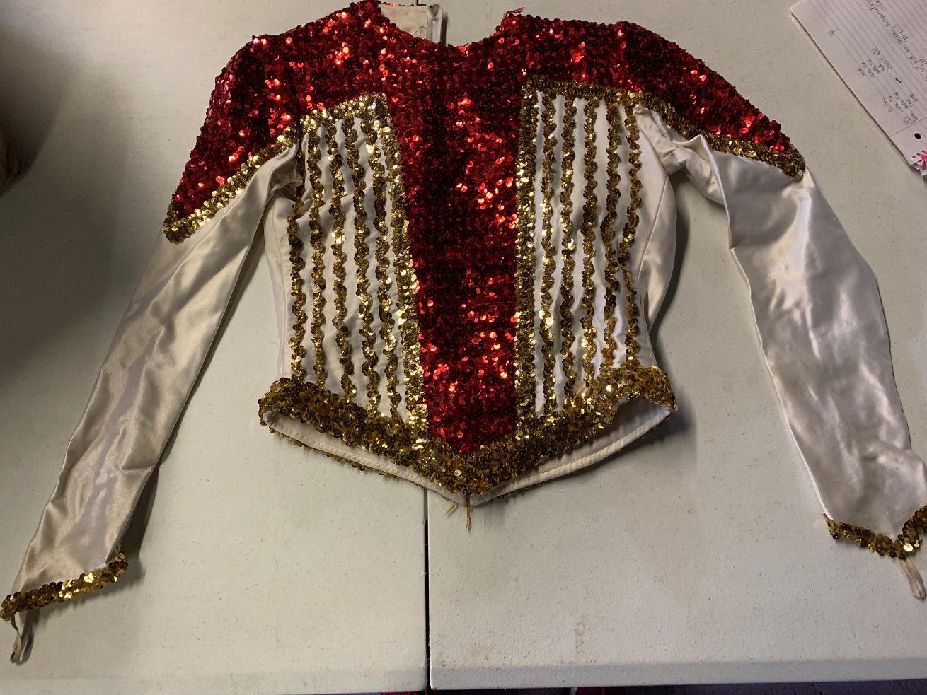 Item#0110RedWhiteSequinedTop010