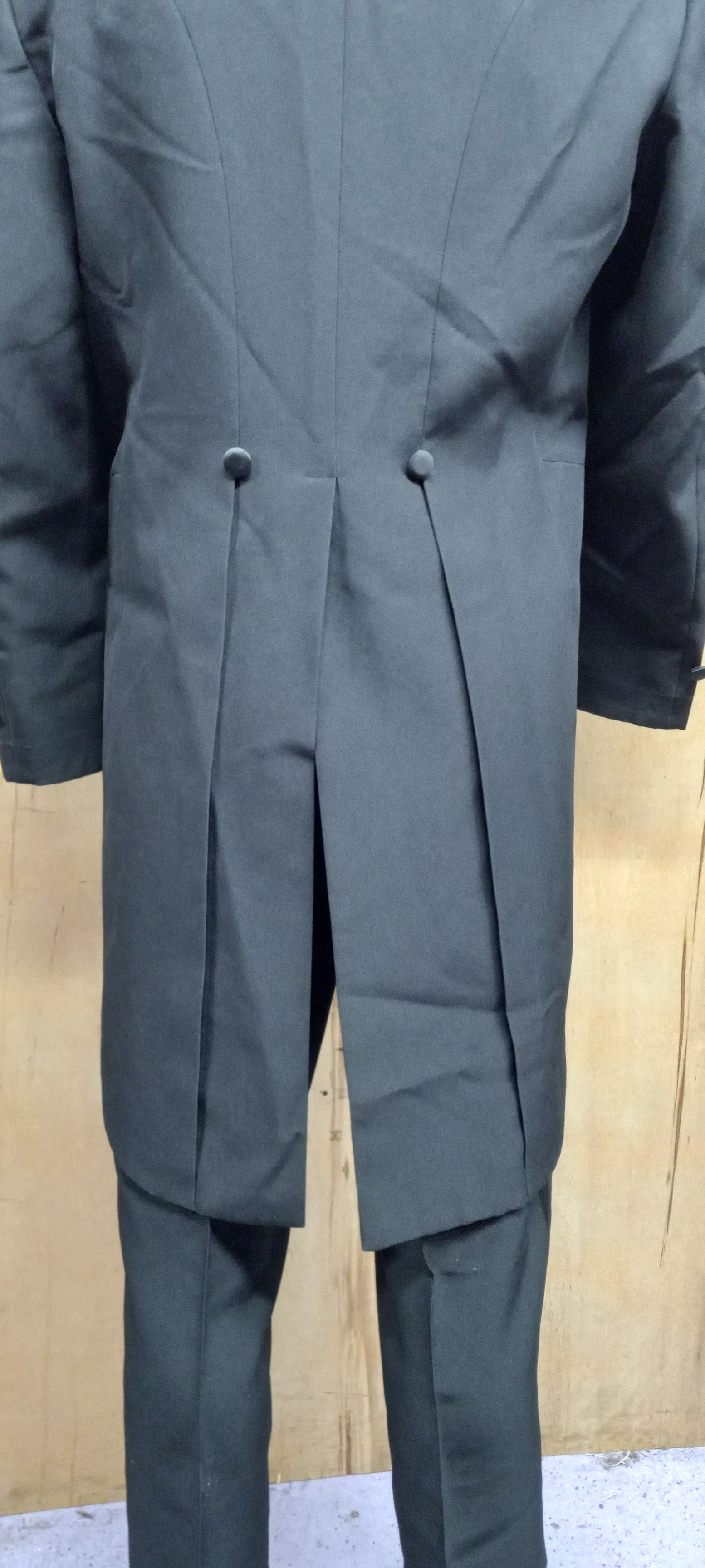 10+ Used Tuxedo Suits with Tails